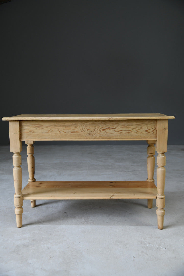 Rustic Pine Side Table - Kernow Furniture