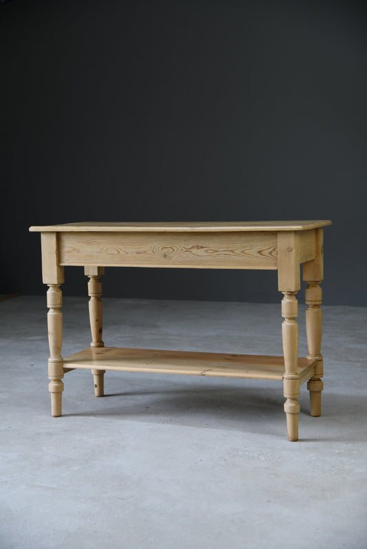 Rustic Pine Side Table - Kernow Furniture