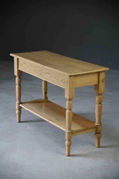 Rustic Pine Side Table - Kernow Furniture