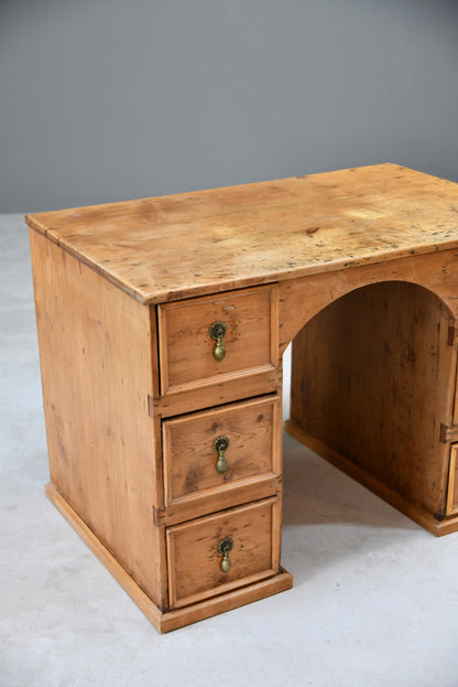 Rustic Pine Desk - Kernow Furniture