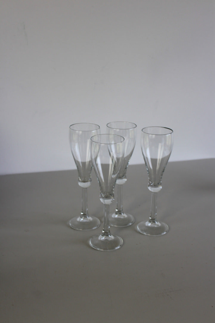 4 Champagne Glasses - Kernow Furniture