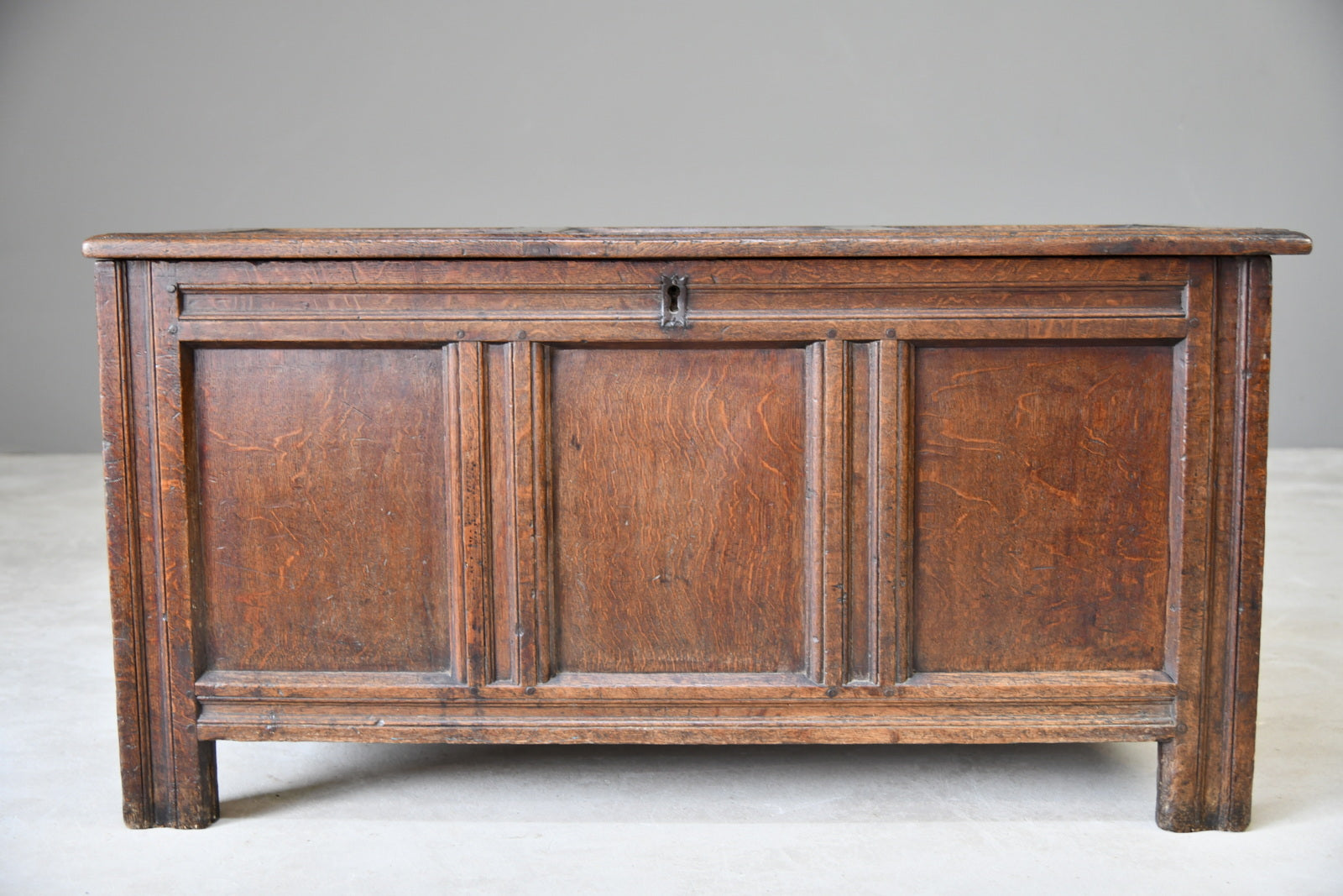 18th Century Oak Coffer - Kernow Furniture