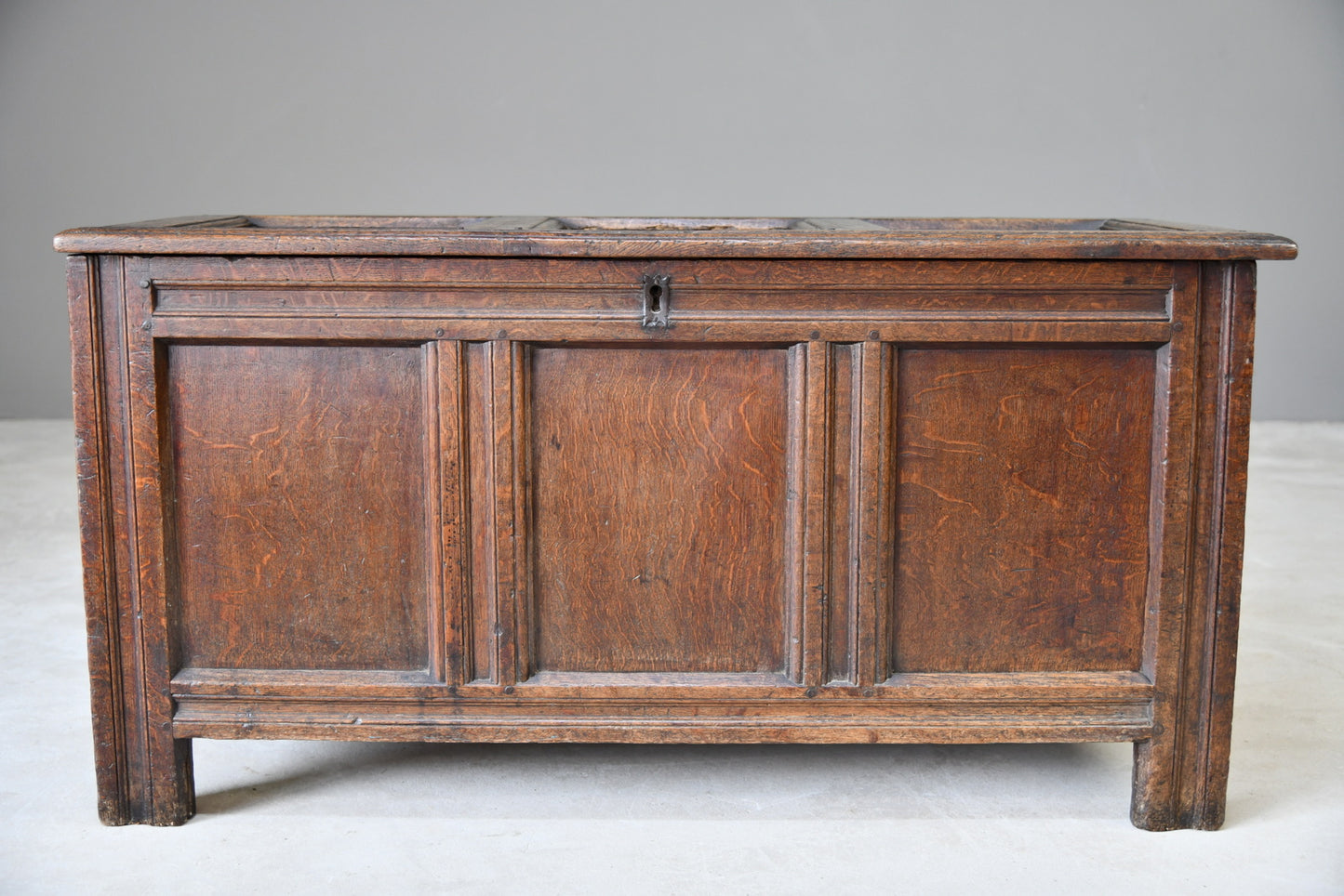 18th Century Oak Coffer - Kernow Furniture