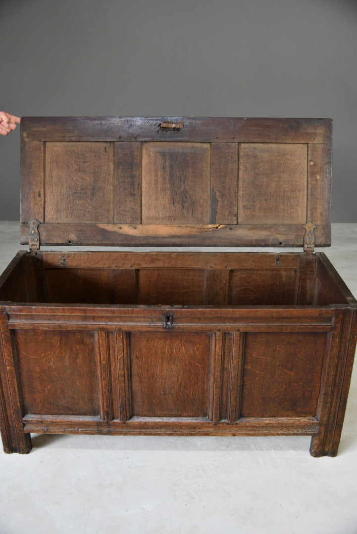 18th Century Oak Coffer - Kernow Furniture