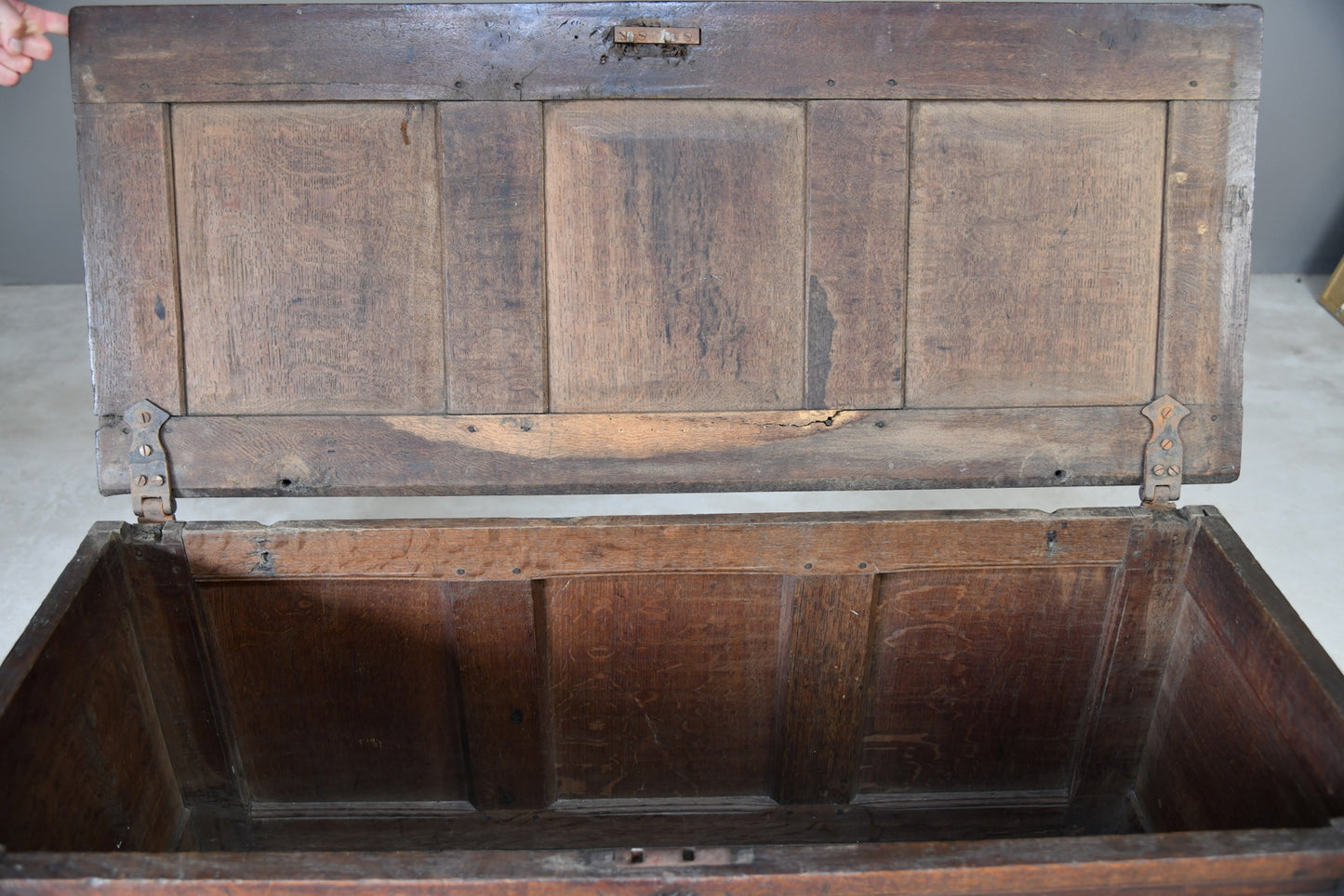 18th Century Oak Coffer - Kernow Furniture