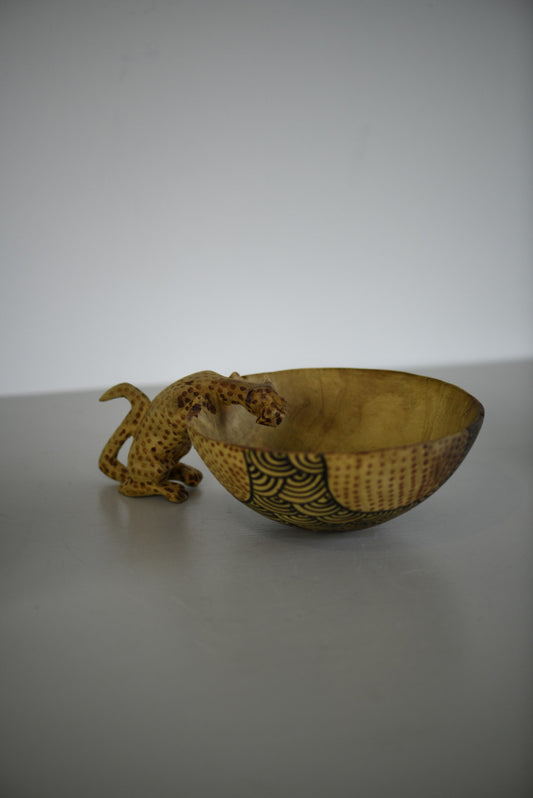 African Carved Wooden Bowl - Kernow Furniture