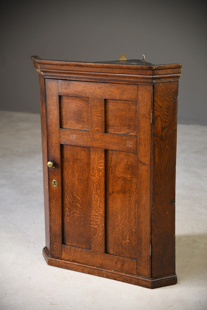 Antique Oak Corner Cupboard - Kernow Furniture