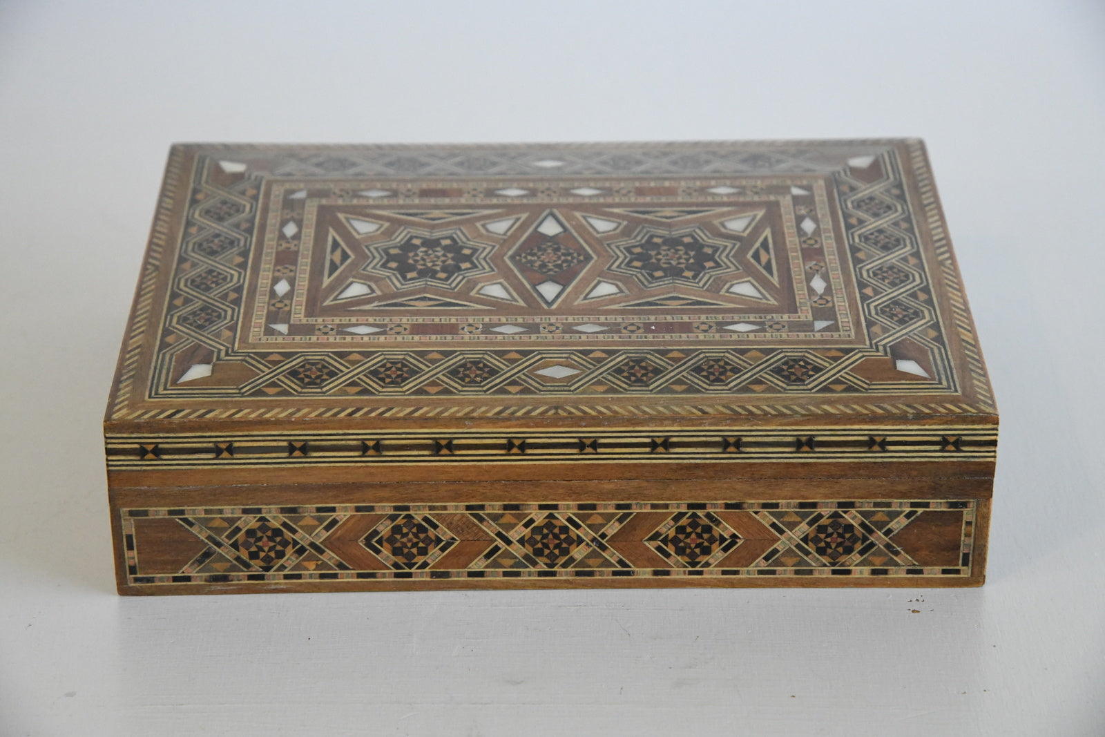 Syrian Inlaid Box - Kernow Furniture