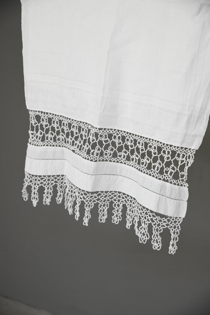 Antique Linen & Lace Towel - Kernow Furniture