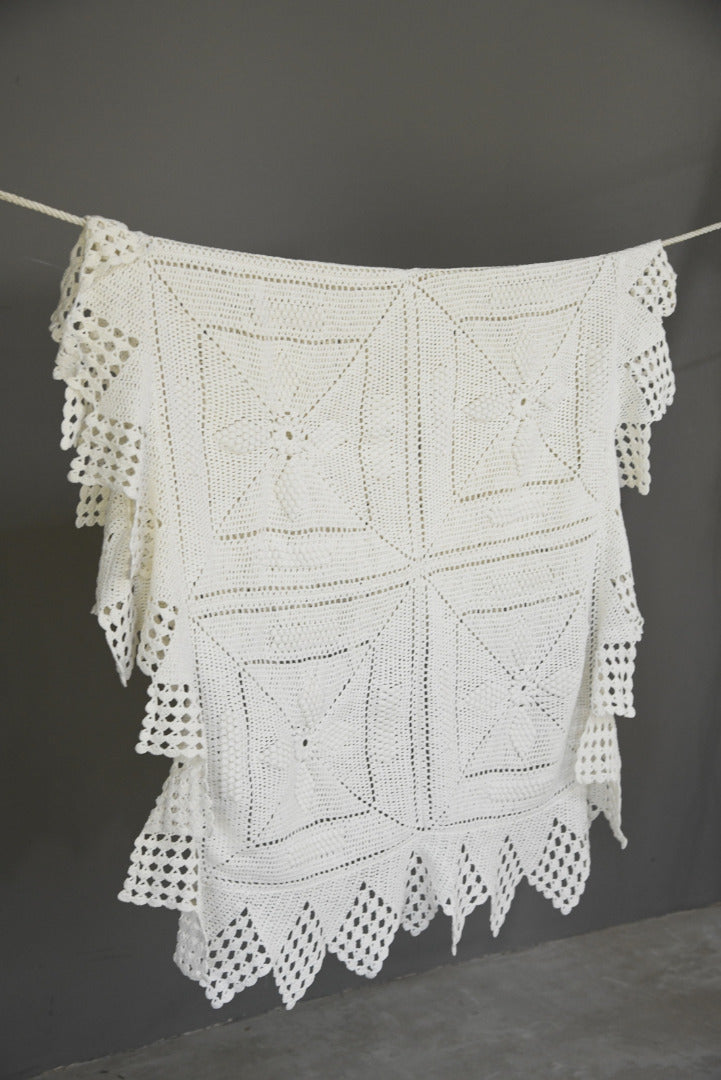 Vintage White Cotton Crochet Bedspread - Kernow Furniture