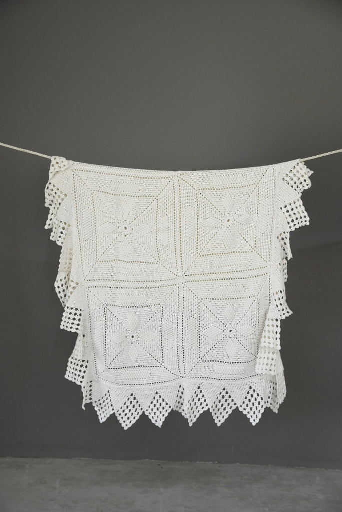Vintage White Cotton Crochet Bedspread - Kernow Furniture