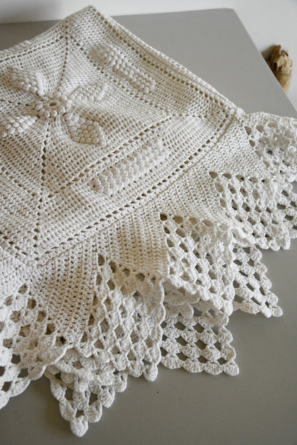 Vintage White Cotton Crochet Bedspread - Kernow Furniture