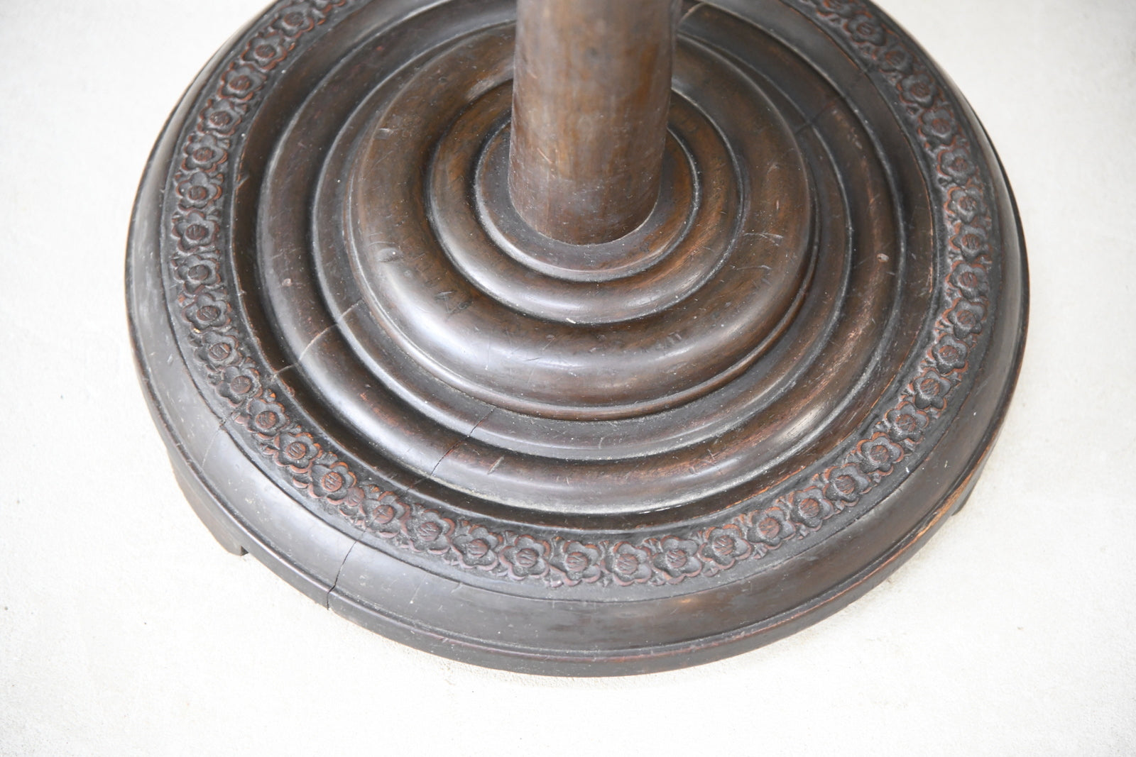 Oriental Carved Standard Lamp - Kernow Furniture