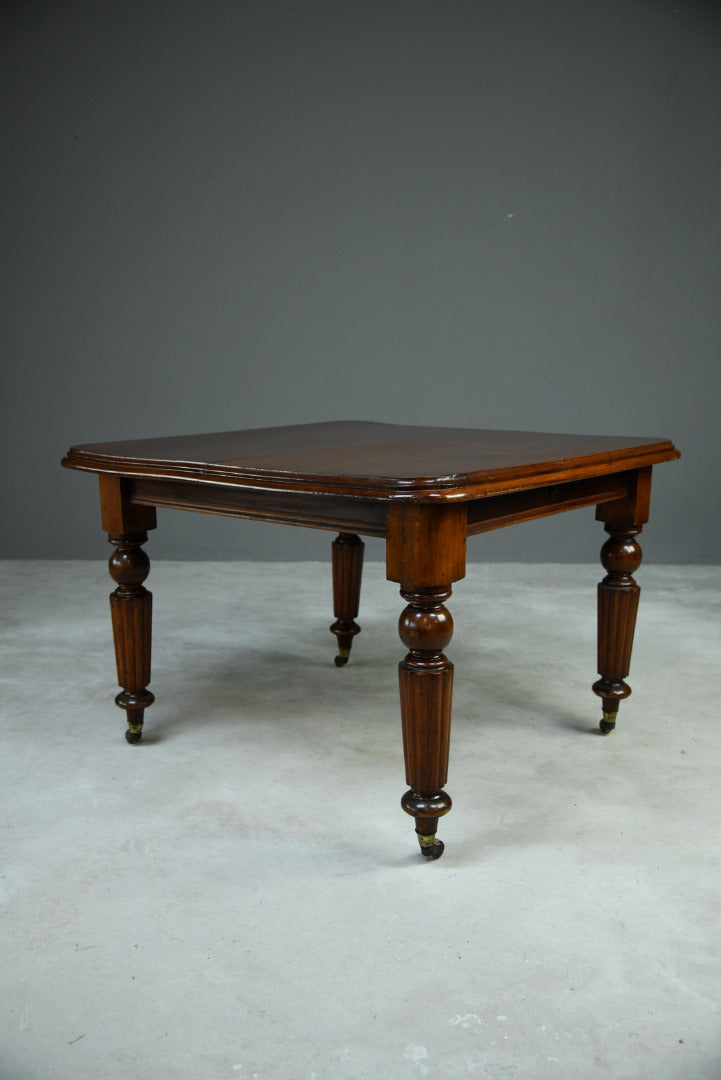 Antique Mahogany Extending Dining Table - Kernow Furniture