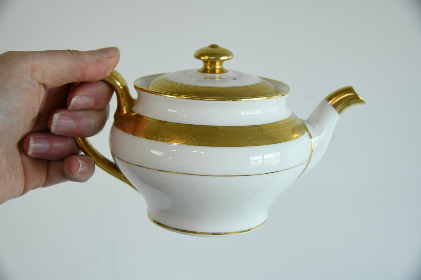 Mintons Gold Part Tea Set - Kernow Furniture