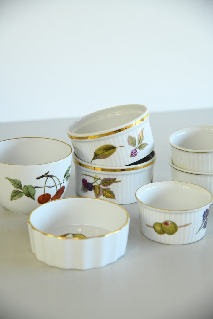 Royal Worcester Evesham Bowls - Kernow Furniture