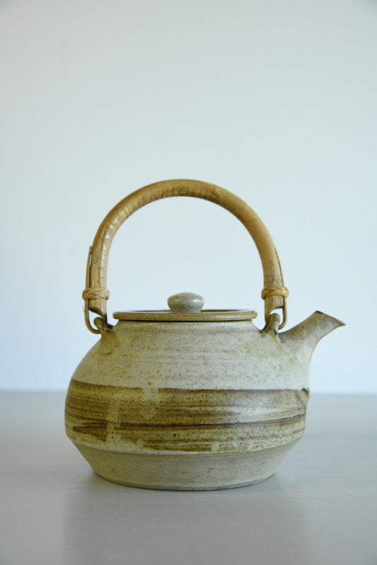 Japanese Style Pottery Teapot - Kernow Furniture