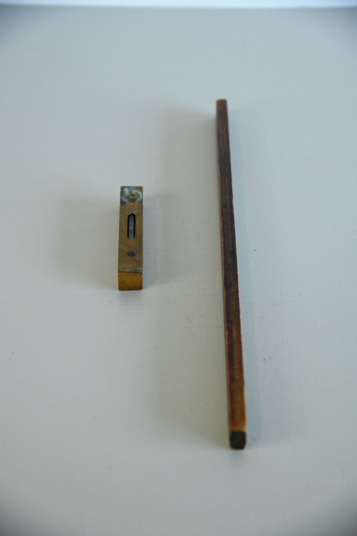 Vintage Wooden Rule & Mini Spirit Level - Kernow Furniture