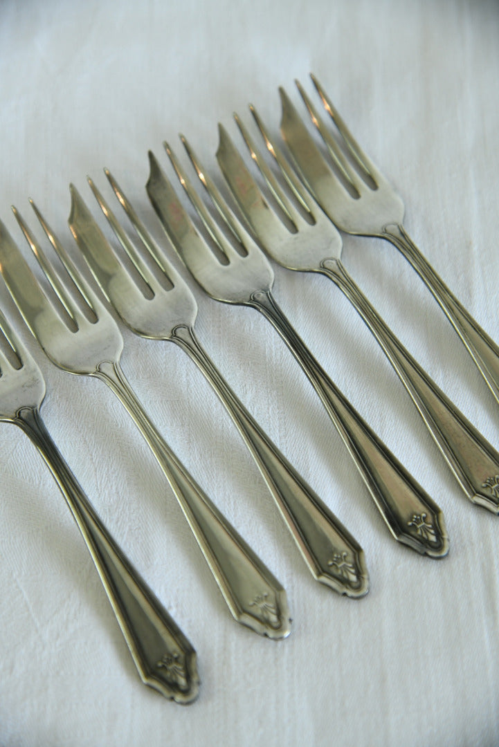 6 Vintage Cake Fork - Kernow Furniture