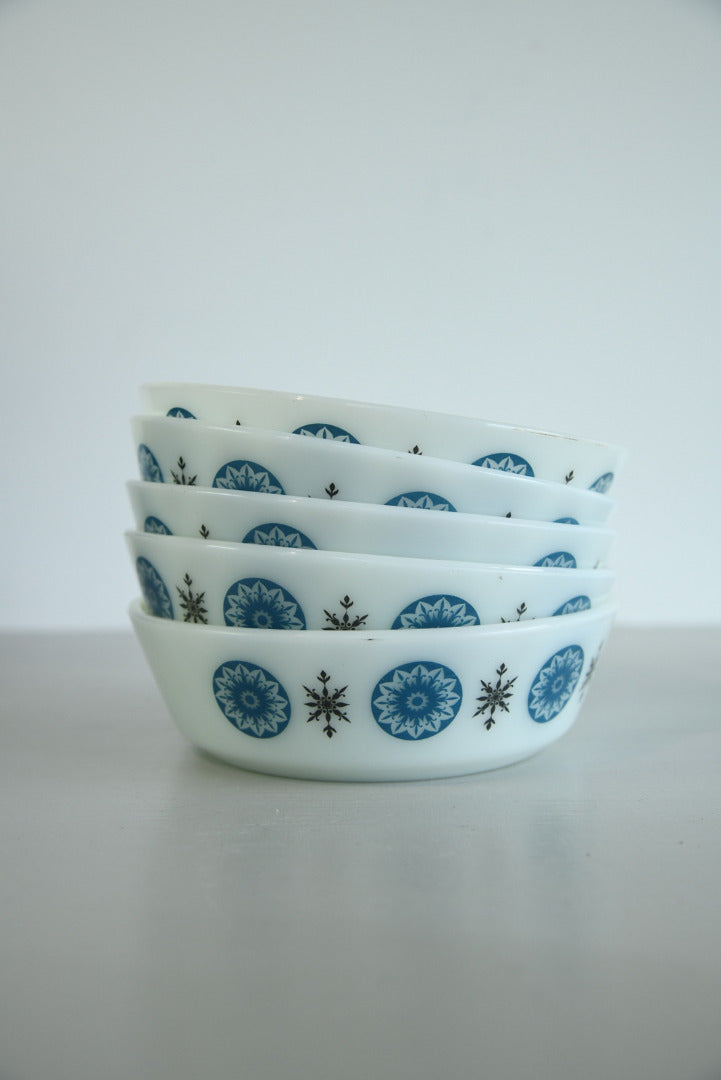 5 JAJ Pyrex Cereal Bowls