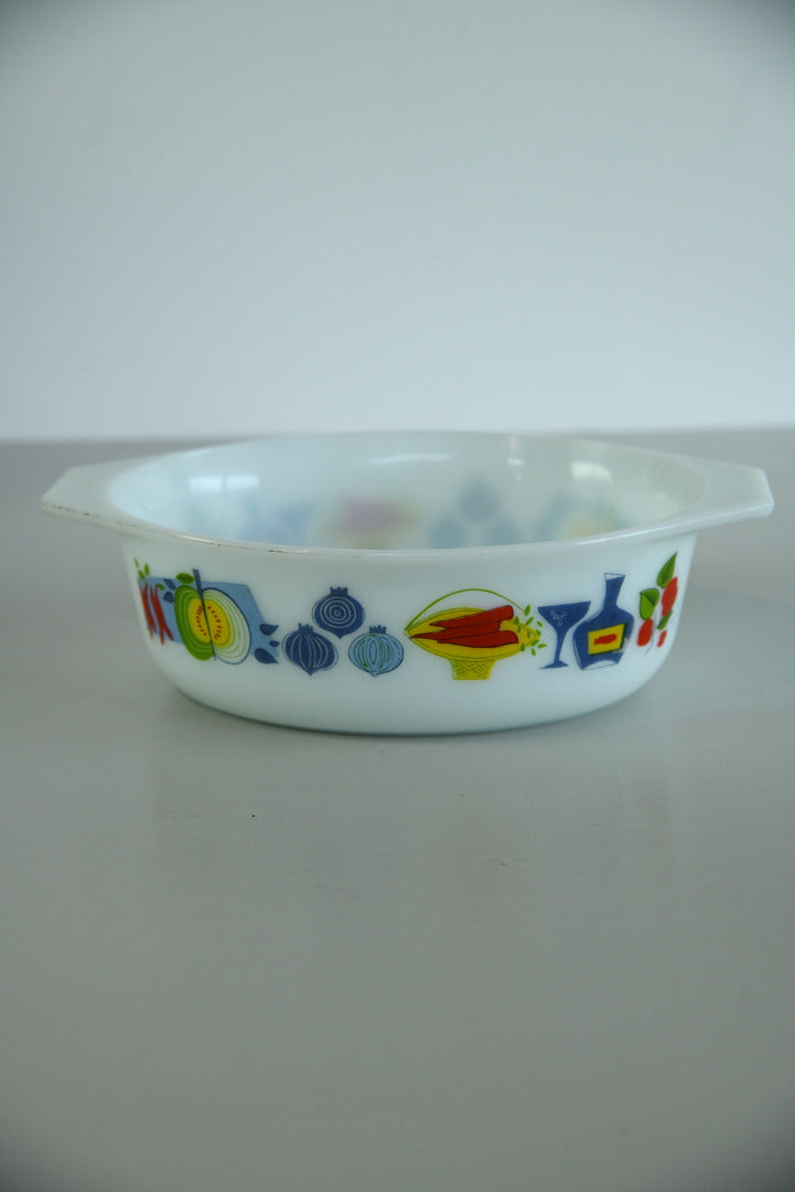 Retro Pyrex Casserole Dish