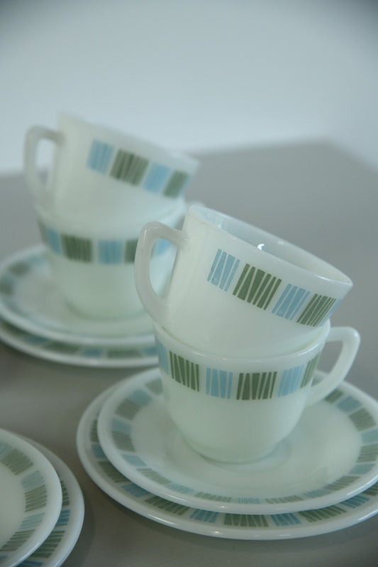 4 Pyrex Cups Saucer Plate