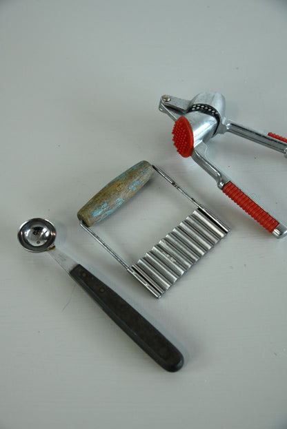 Retro Chipper & Garlic Press