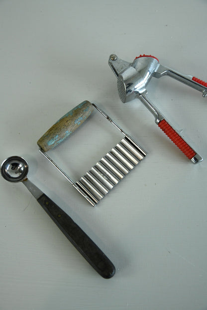 Retro Chipper & Garlic Press