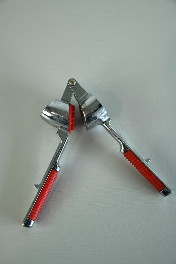 Retro Chipper & Garlic Press