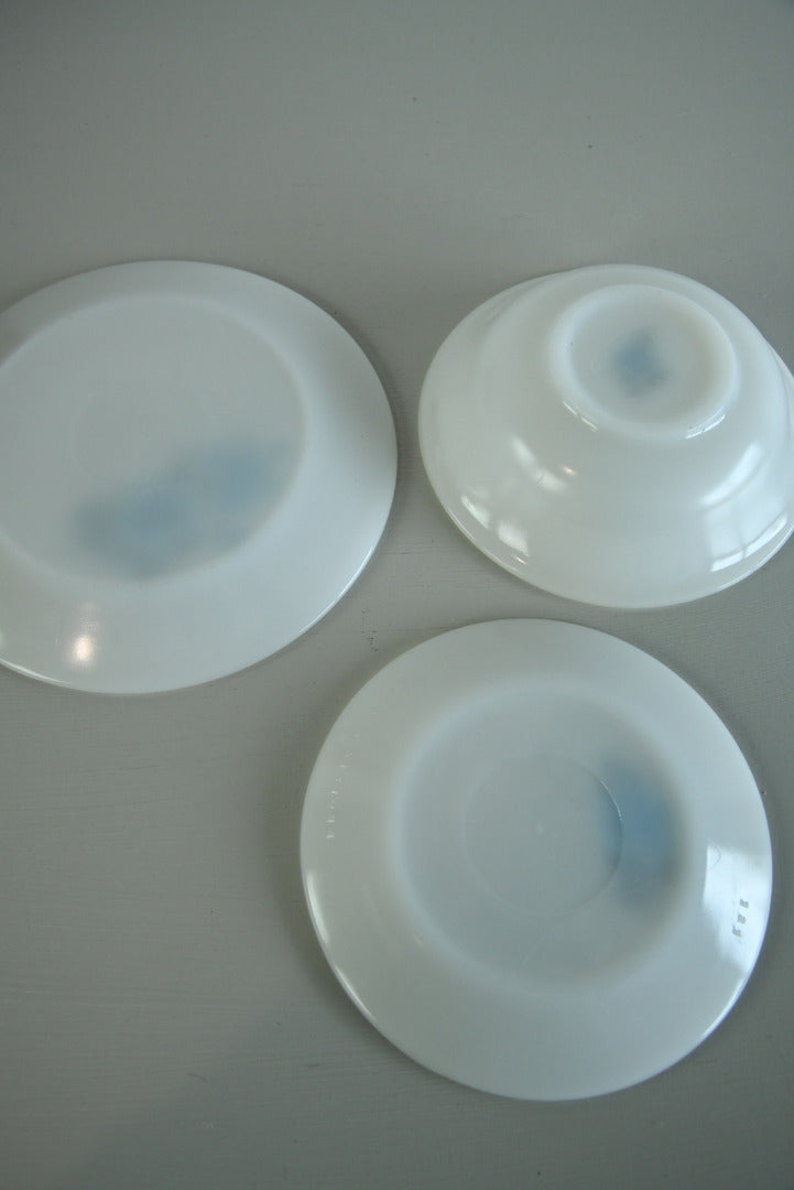 Phoenix Ware Pyrex Tableware