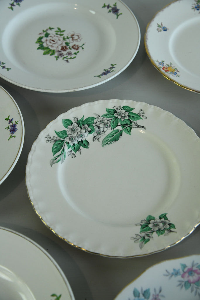 Collection Vintage Floral Plates - Kernow Furniture