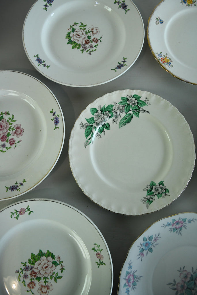 Collection Vintage Floral Plates - Kernow Furniture