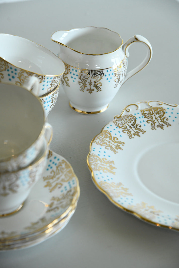 4 Roslyn Bone China Cups Saucers