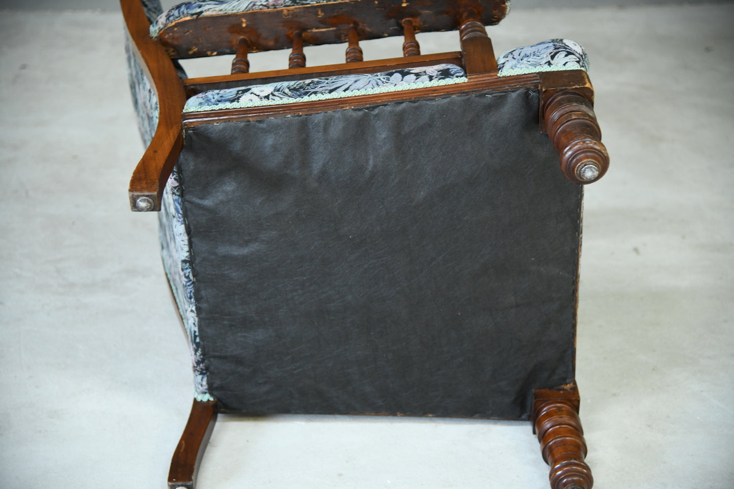 Victorian Gentlemans Armchair