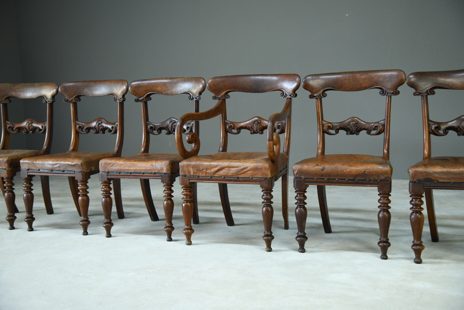 6 William IV Walnut Dining Chairs