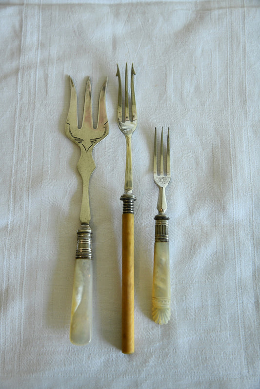 3 x Vintage Serving Pickle Forks