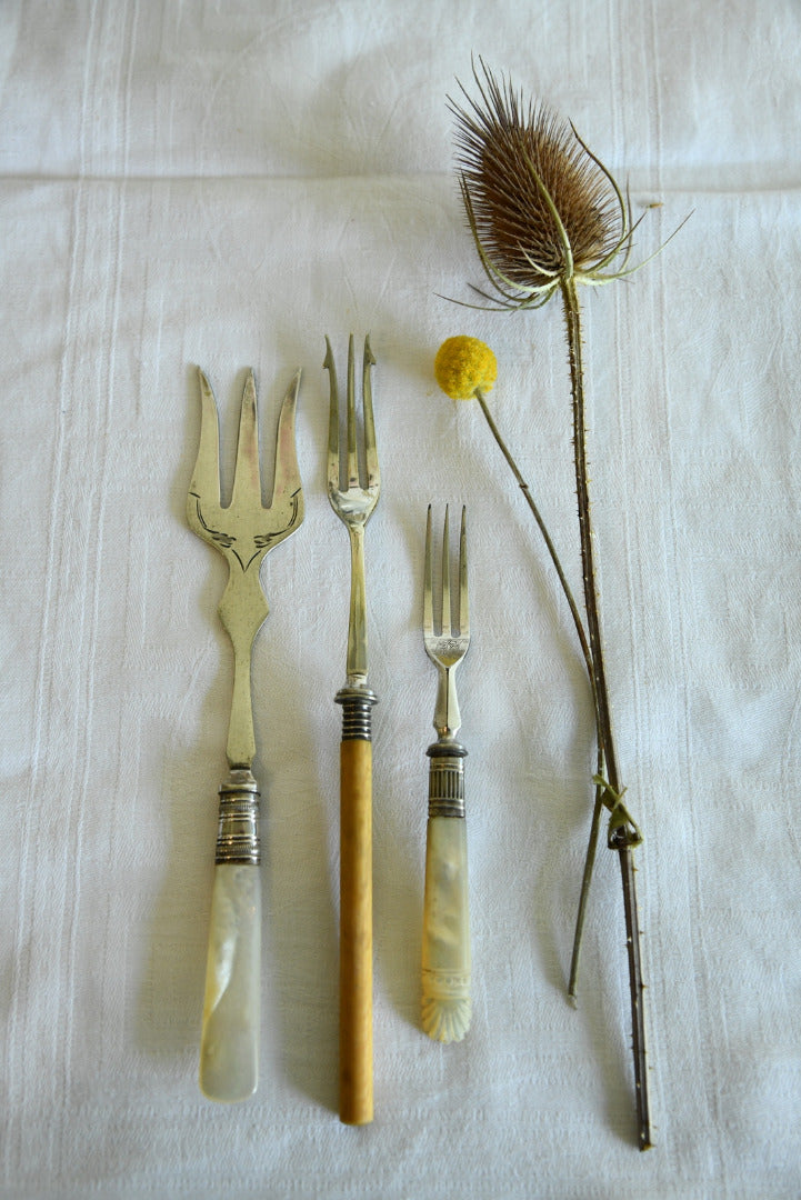 3 x Vintage Serving Pickle Forks