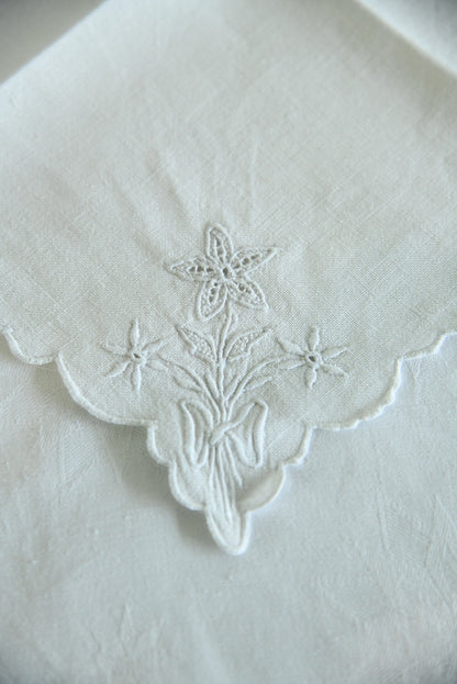 4 Vintage Embroidered Napkins