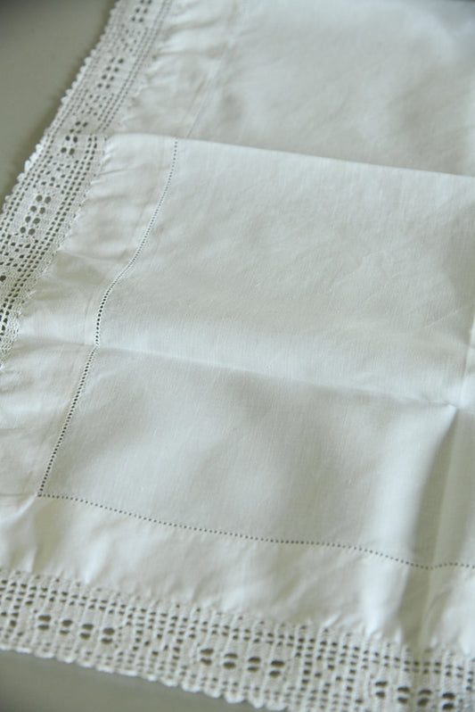 Antique White Linen Tray Cloth