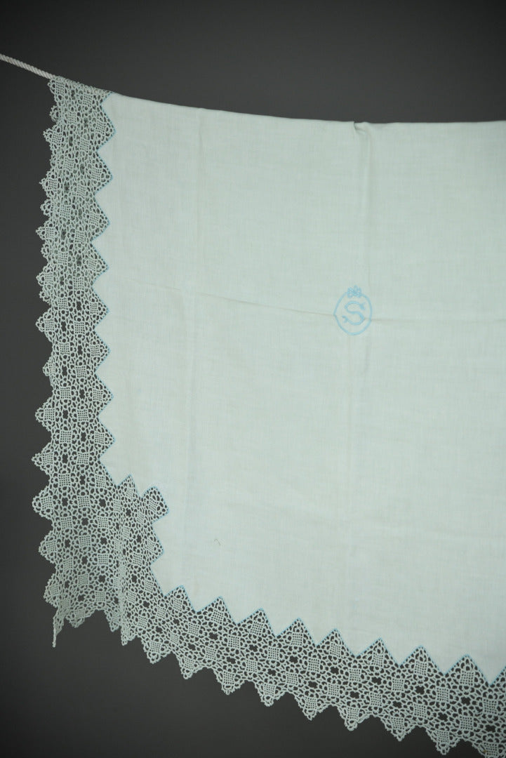 Antique White Linen Tray Cloth