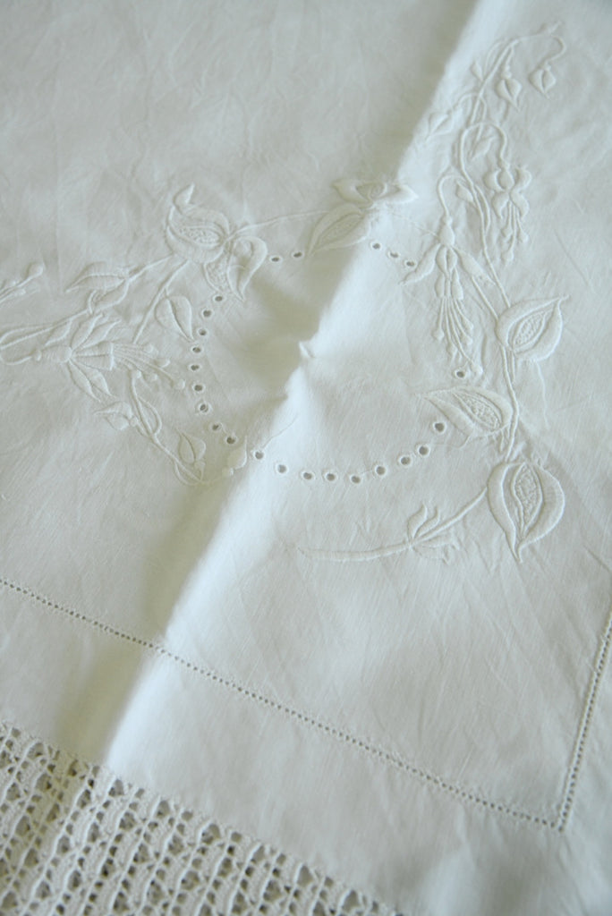 Stunning White Linen Tablecloth