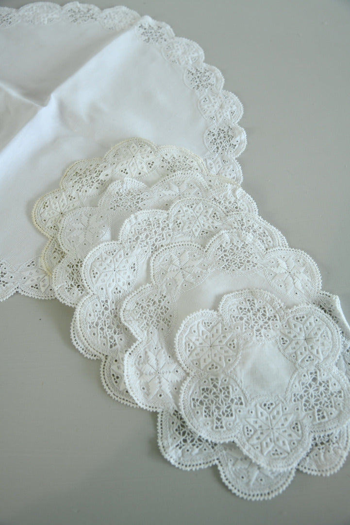 Vintage White Snow Flake Doilies