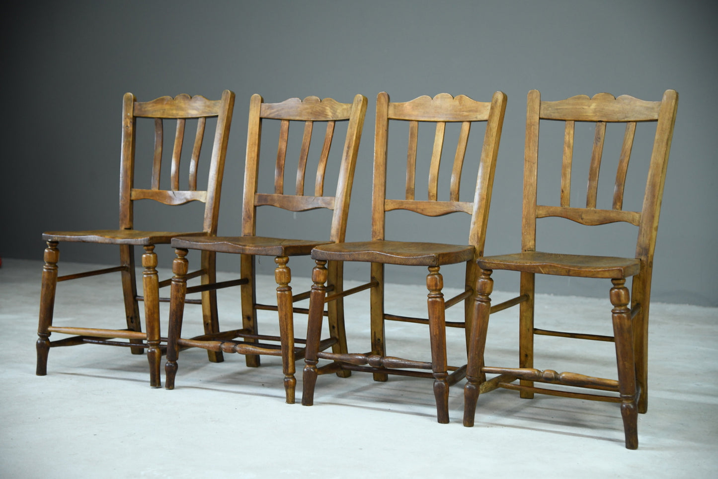 Set 4 Rustic Kitchen Chairs