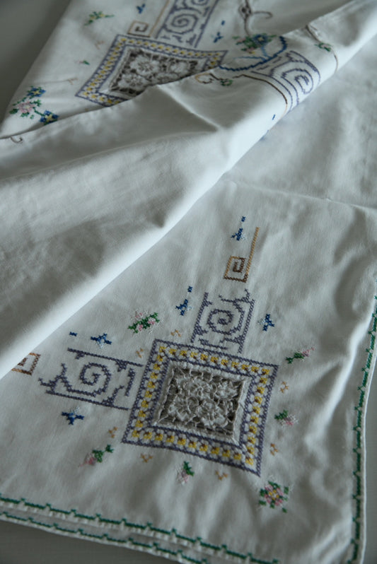 Vintage Square Embroidered Tablecloth