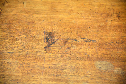 Antique Mahogany Tilt Top Table