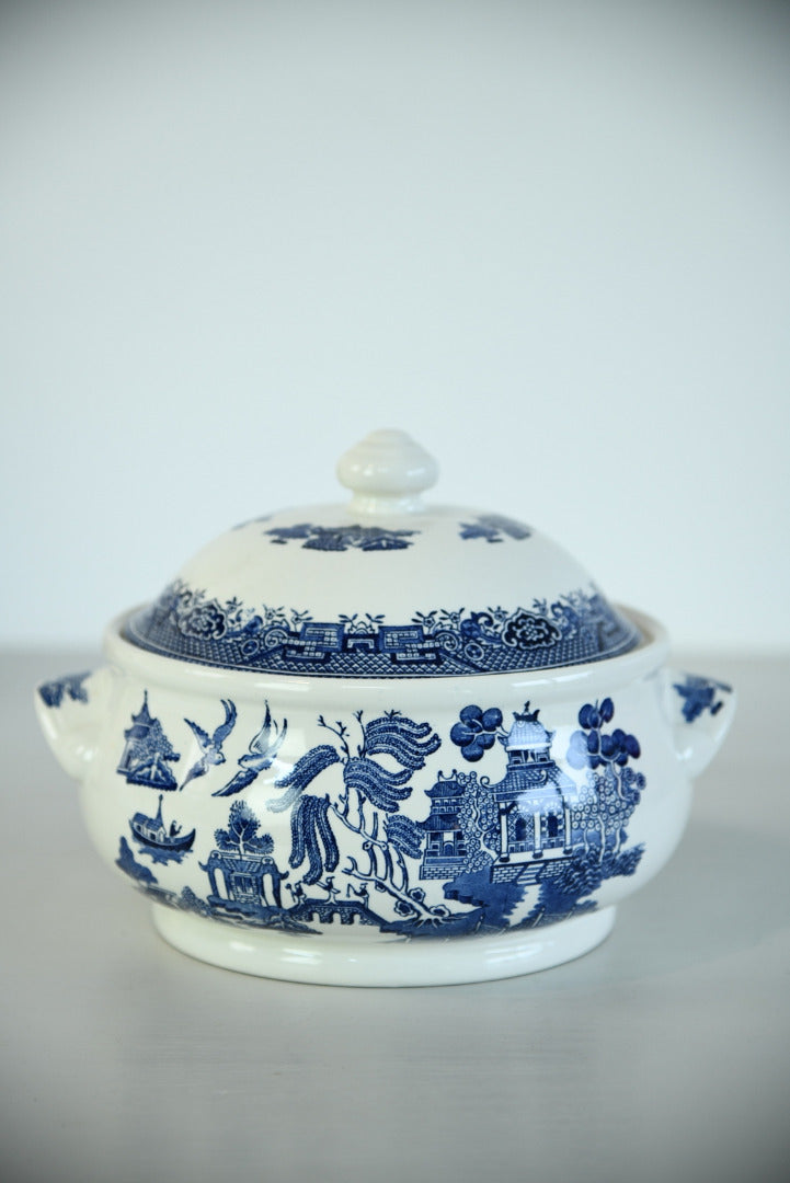 Churchill Willow Vegetable Tureen