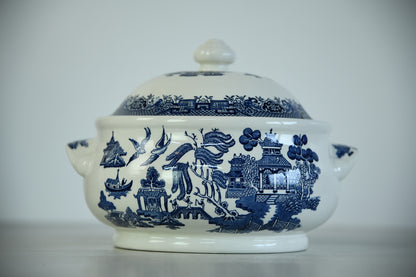 Churchill Willow Vegetable Tureen