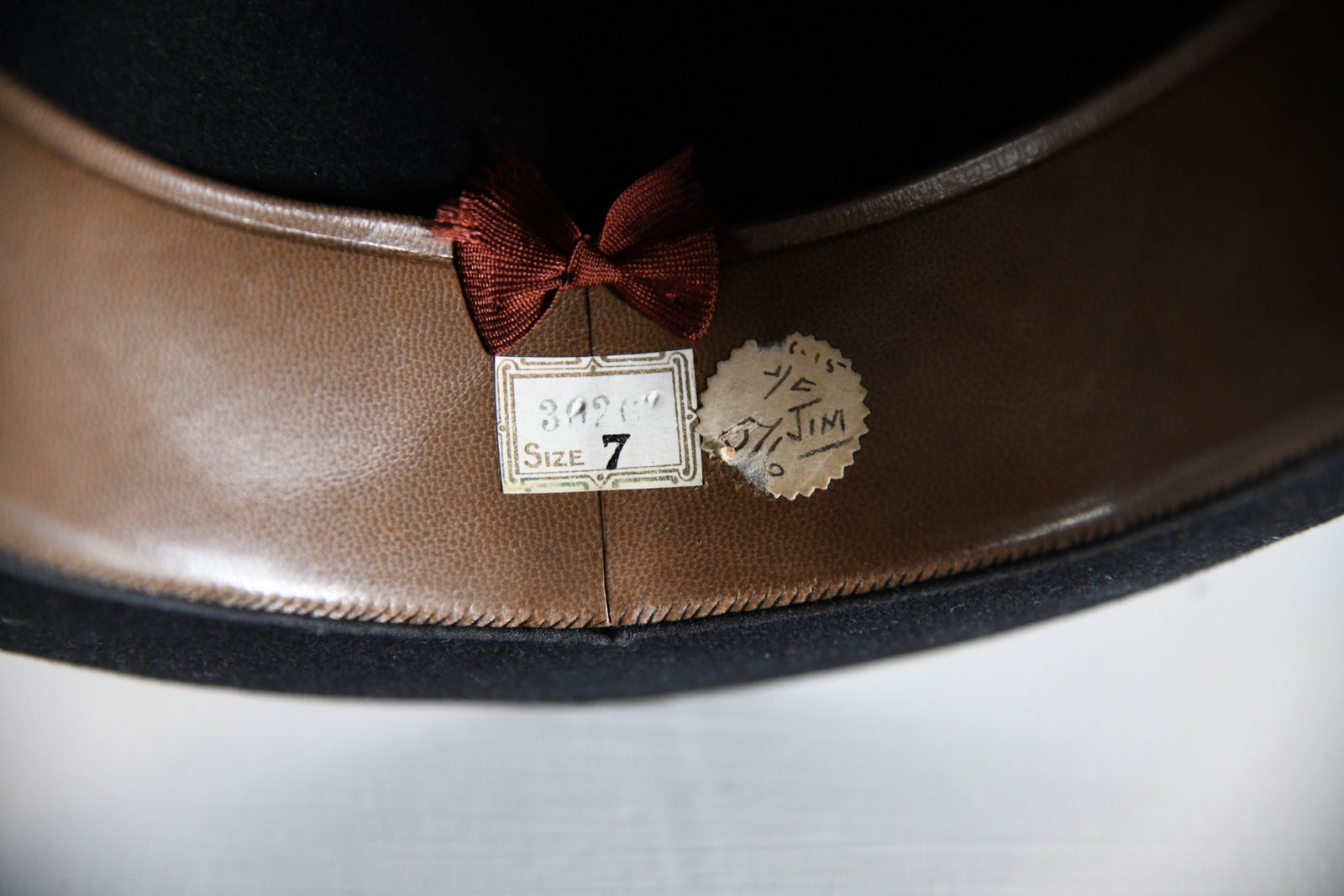 Size 7 Bowler Hat & Tin