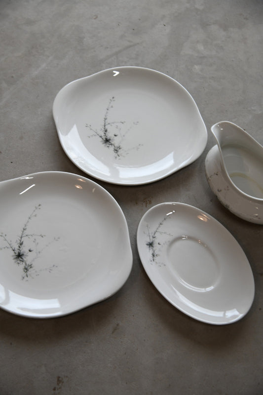 Royal Doulton Greenbrier Plates Gravy Boat