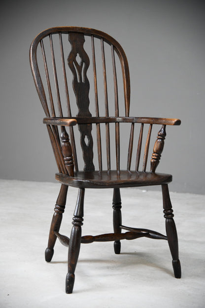 Antique Country Windsor Chair